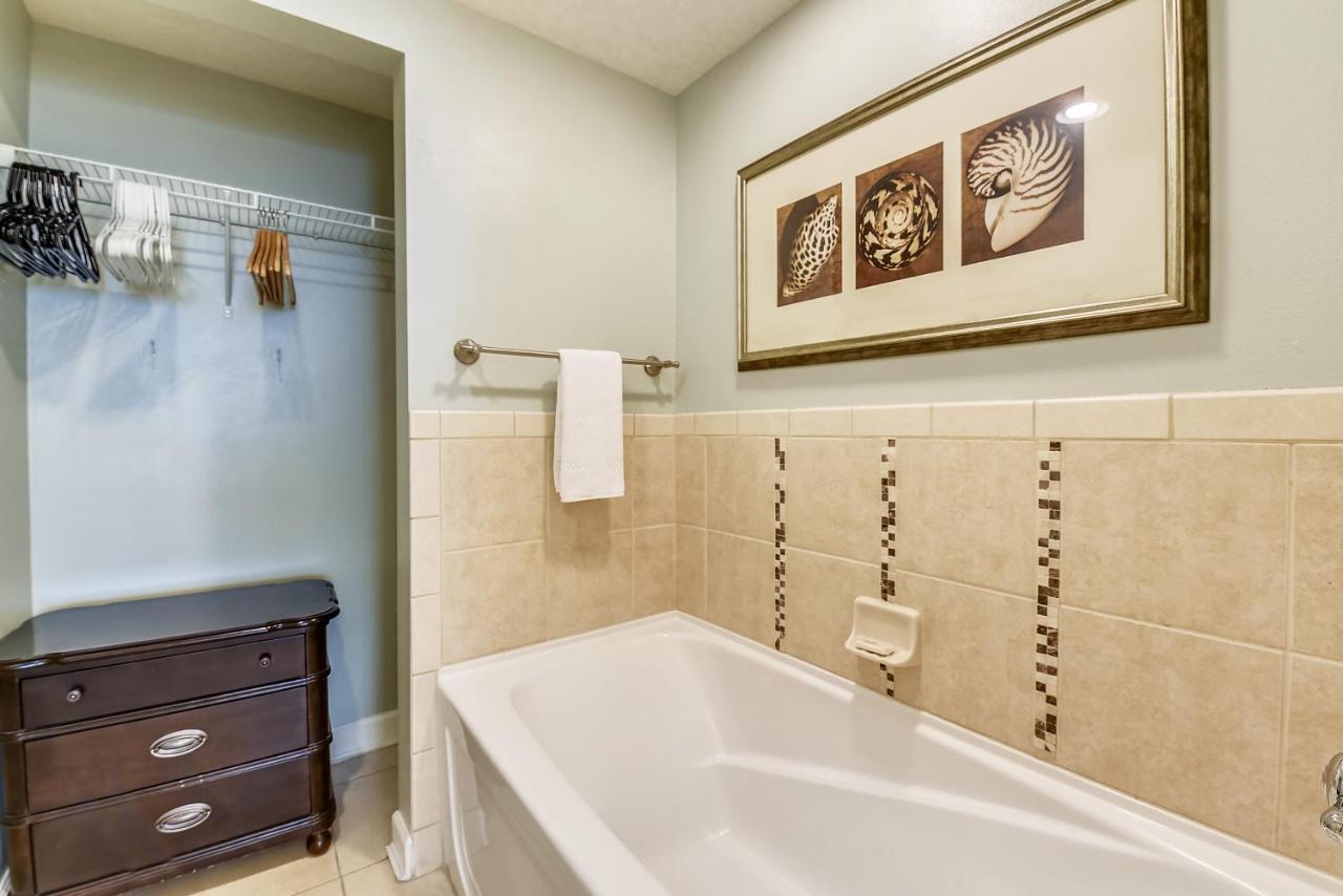 Grand Panama Beach Resort #405-2 By Book That Condo Panama City Beach Bagian luar foto